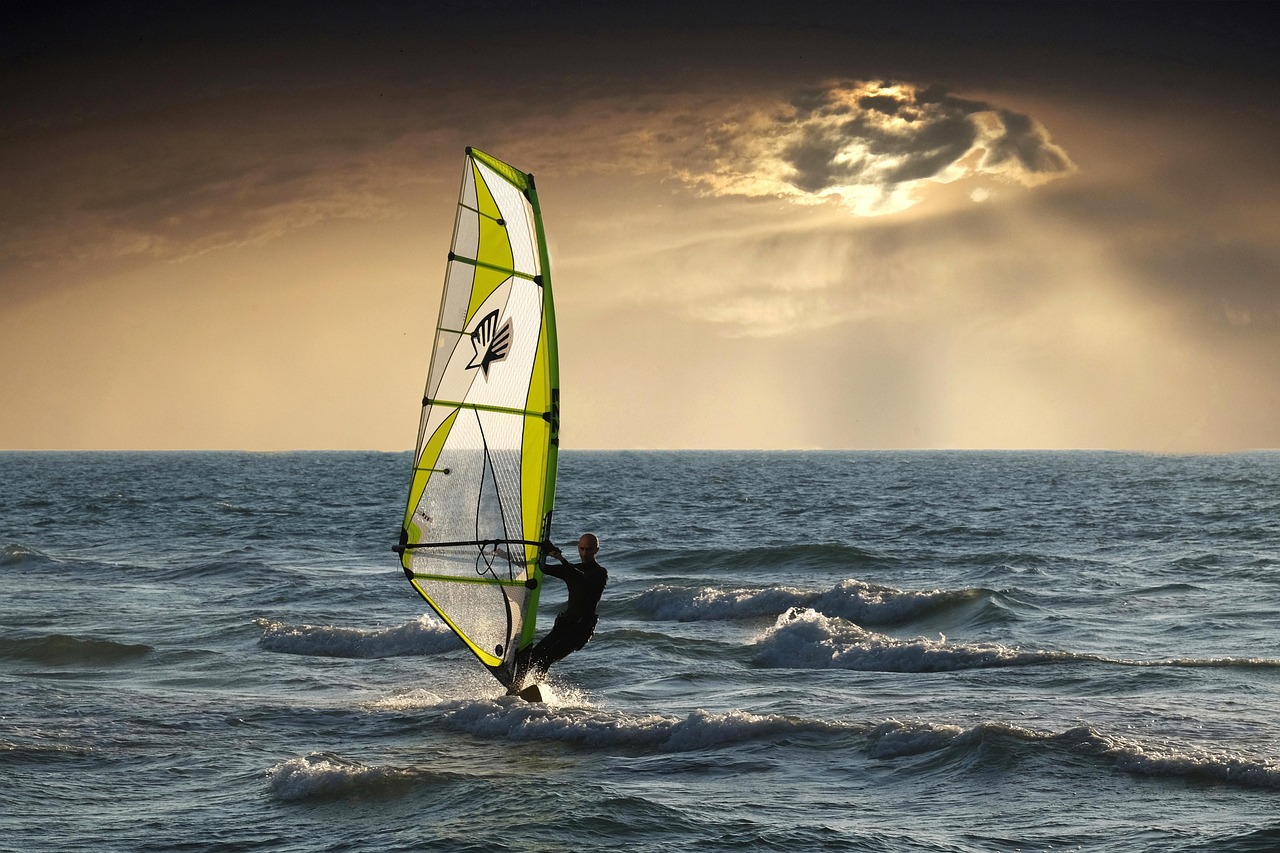 entdecke die faszinierende welt des surfens! erfahre alles über techniken, ausrüstung und die besten surfspots. tipps für anfänger und fortgeschrittene inklusive.
